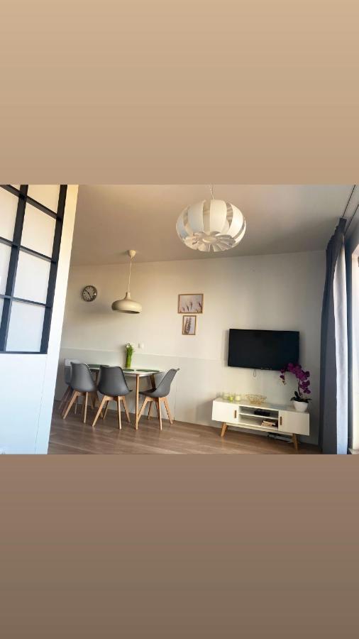 Apartament Z Widokiem Na Morze Ujście-Darłowskie Extérieur photo